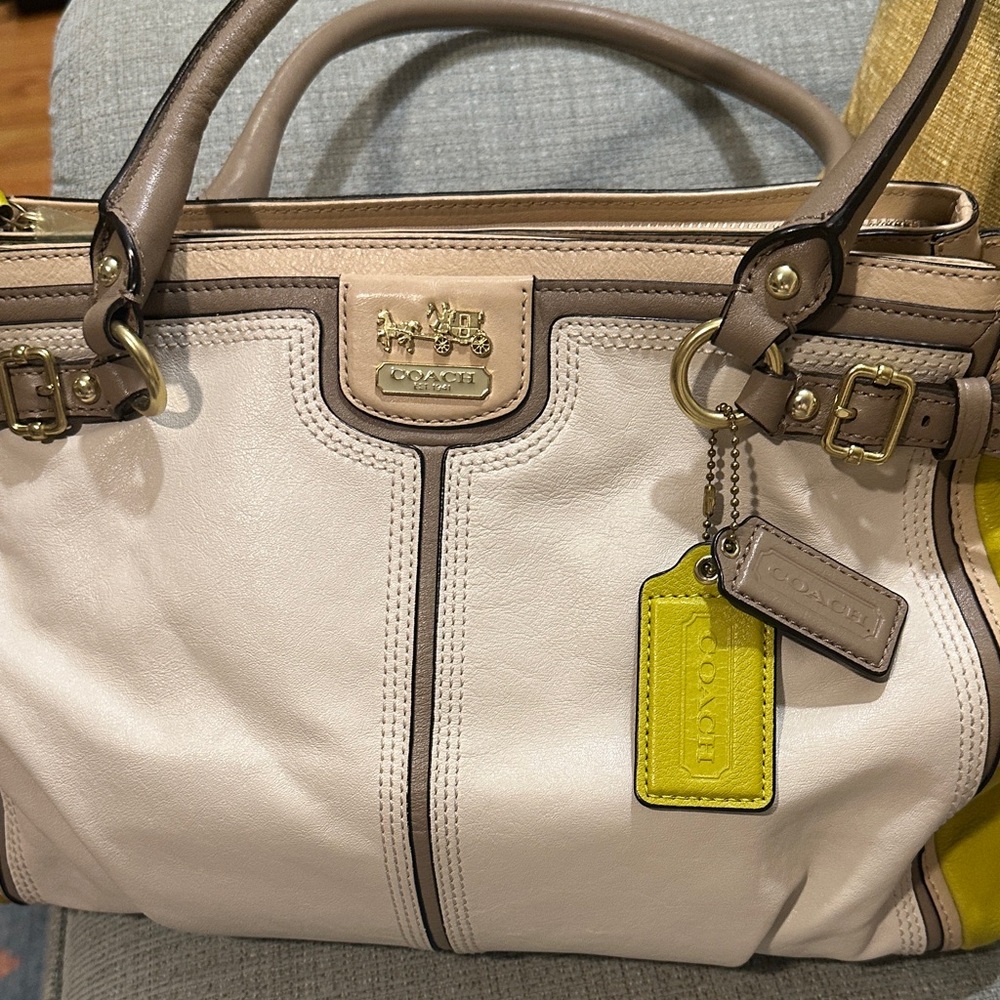 Coach White and Yellow Satchel - Picture 2 of 12